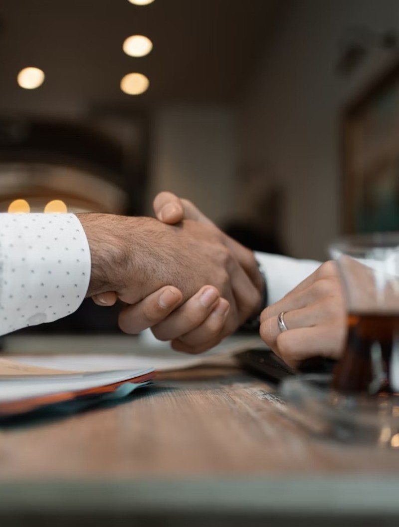 Market Buyers Market Buyers